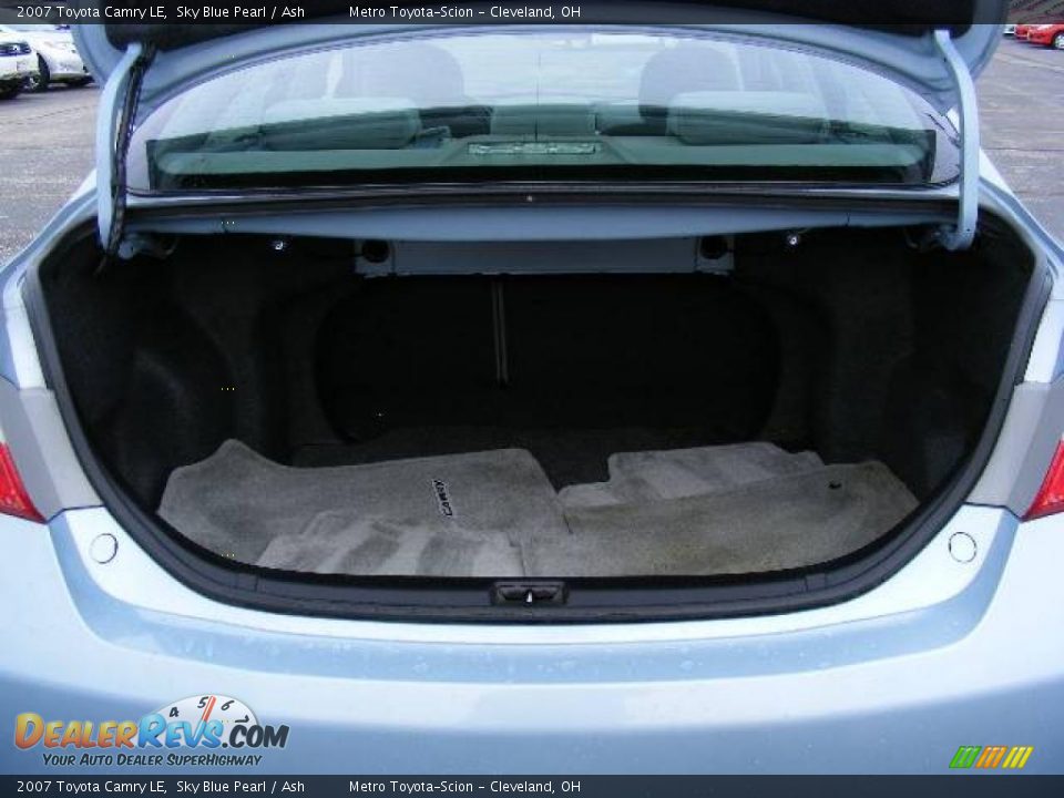 2007 Toyota Camry LE Sky Blue Pearl / Ash Photo #23