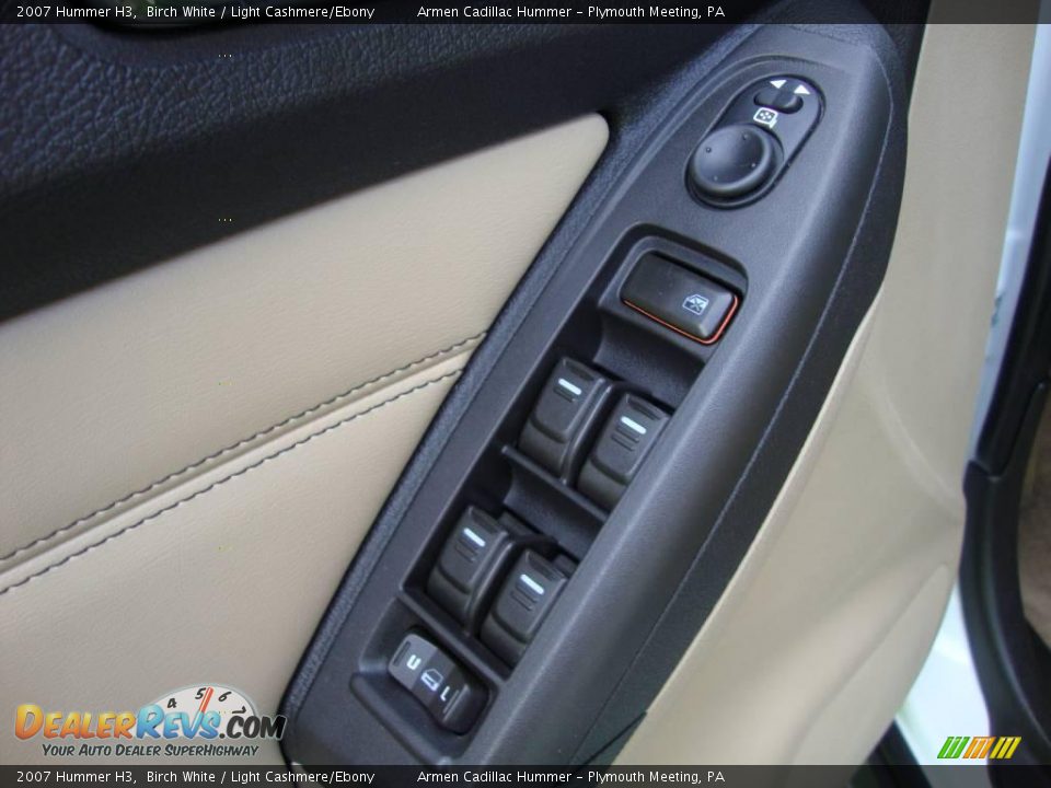 2007 Hummer H3 Birch White / Light Cashmere/Ebony Photo #12