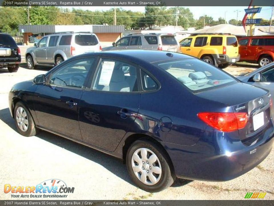 2007 Hyundai Elantra SE Sedan Regatta Blue / Gray Photo #3