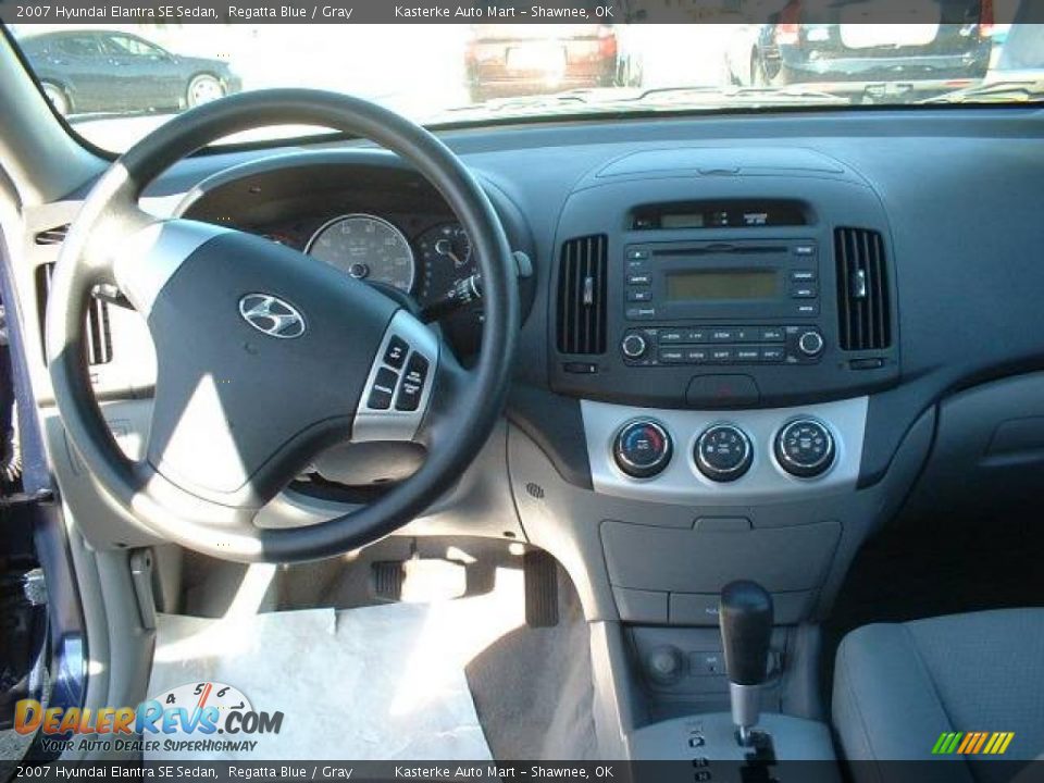 2007 Hyundai Elantra SE Sedan Regatta Blue / Gray Photo #9