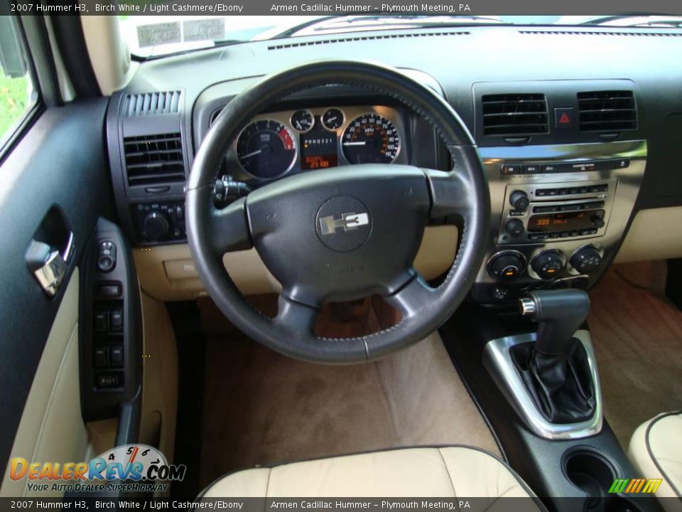 2007 Hummer H3 Birch White / Light Cashmere/Ebony Photo #31