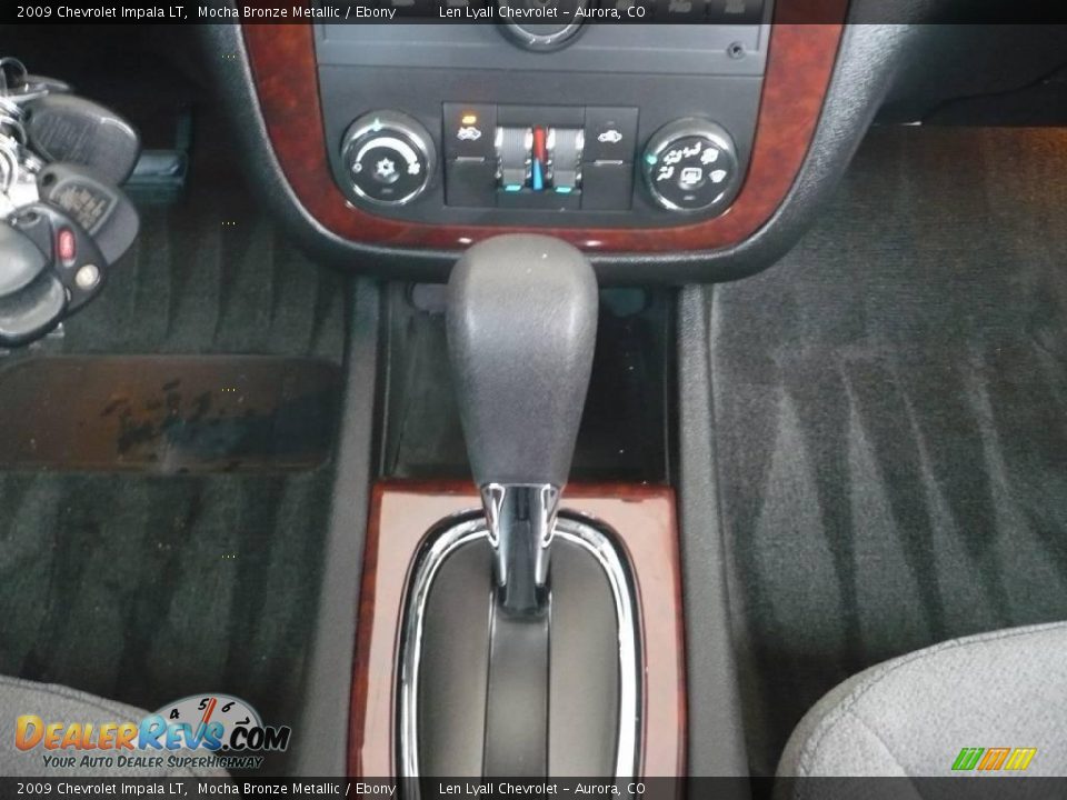 2009 Chevrolet Impala LT Mocha Bronze Metallic / Ebony Photo #18
