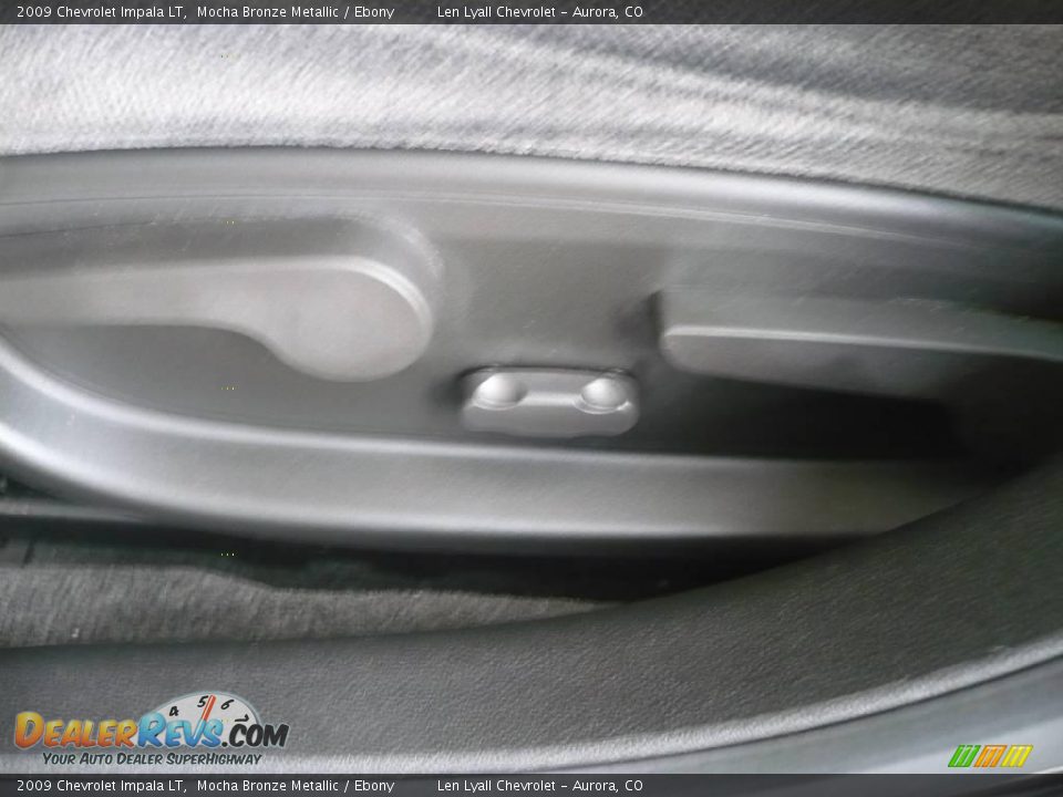 2009 Chevrolet Impala LT Mocha Bronze Metallic / Ebony Photo #22