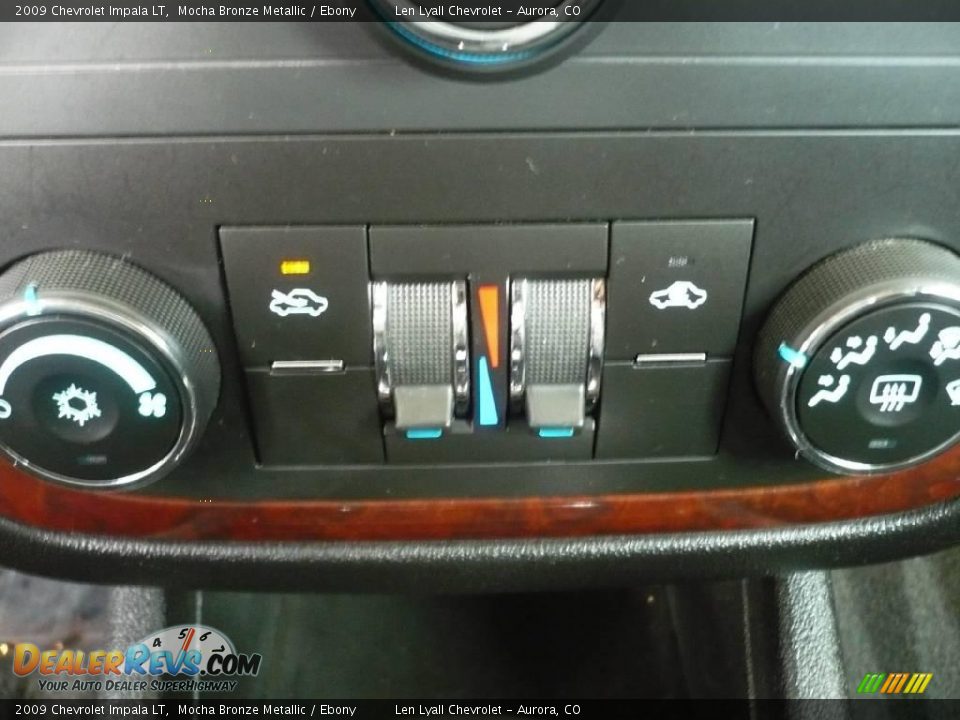 2009 Chevrolet Impala LT Mocha Bronze Metallic / Ebony Photo #26