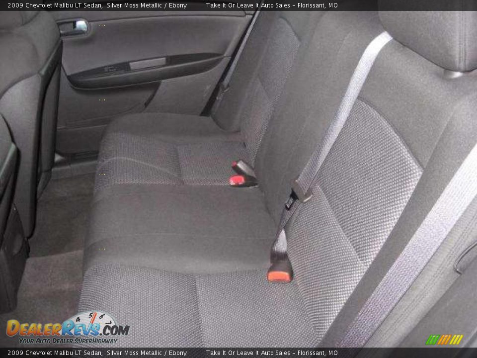 2009 Chevrolet Malibu LT Sedan Silver Moss Metallic / Ebony Photo #2