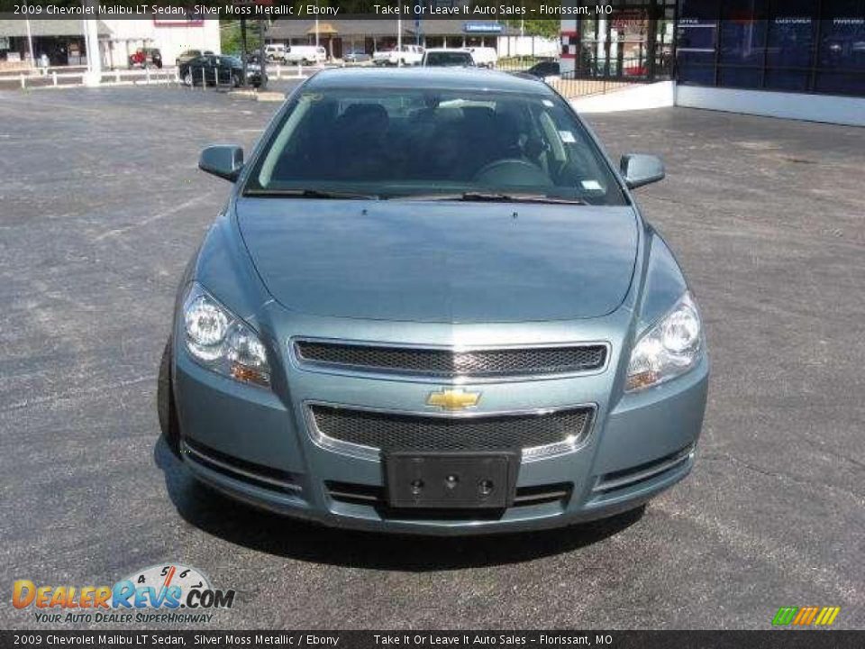 2009 Chevrolet Malibu LT Sedan Silver Moss Metallic / Ebony Photo #10