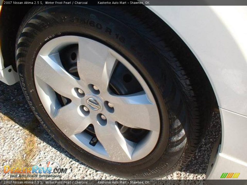 2007 Nissan Altima 2.5 S Winter Frost Pearl / Charcoal Photo #6