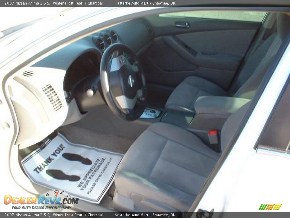2007 Nissan Altima 2.5 S Winter Frost Pearl / Charcoal Photo #7