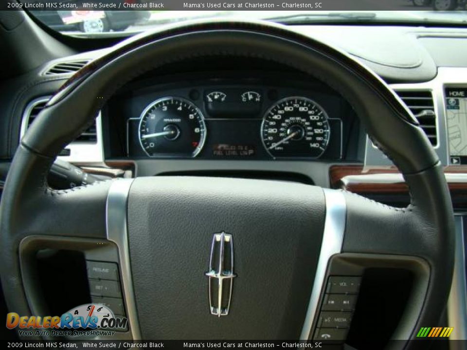 2009 Lincoln MKS Sedan White Suede / Charcoal Black Photo #17