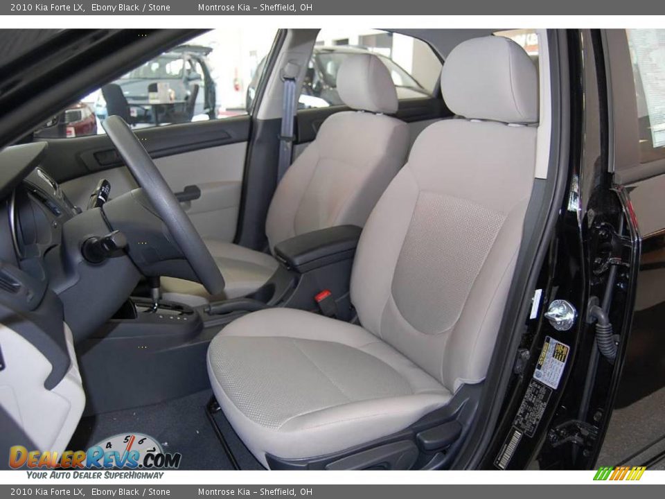 2010 Kia Forte LX Ebony Black / Stone Photo #10