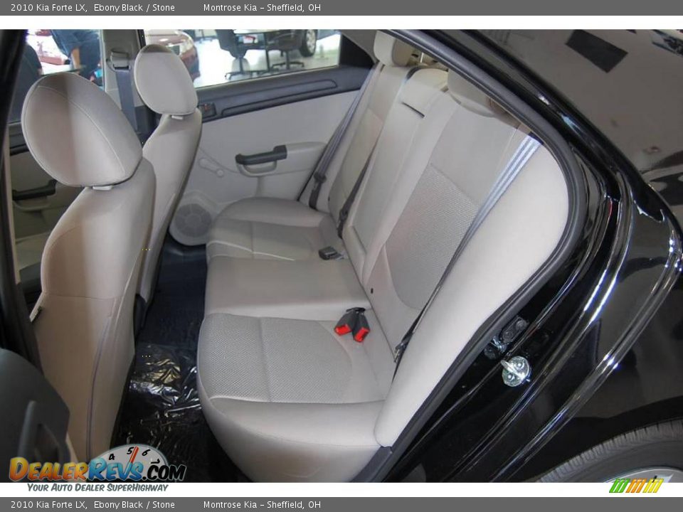 2010 Kia Forte LX Ebony Black / Stone Photo #11