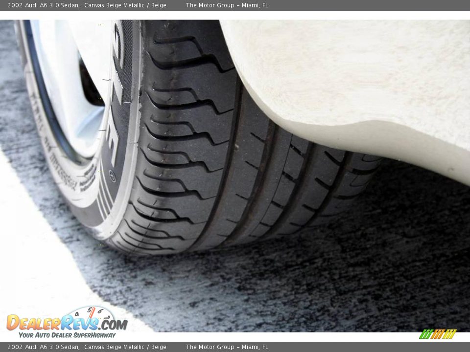 2002 Audi A6 3.0 Sedan Canvas Beige Metallic / Beige Photo #23