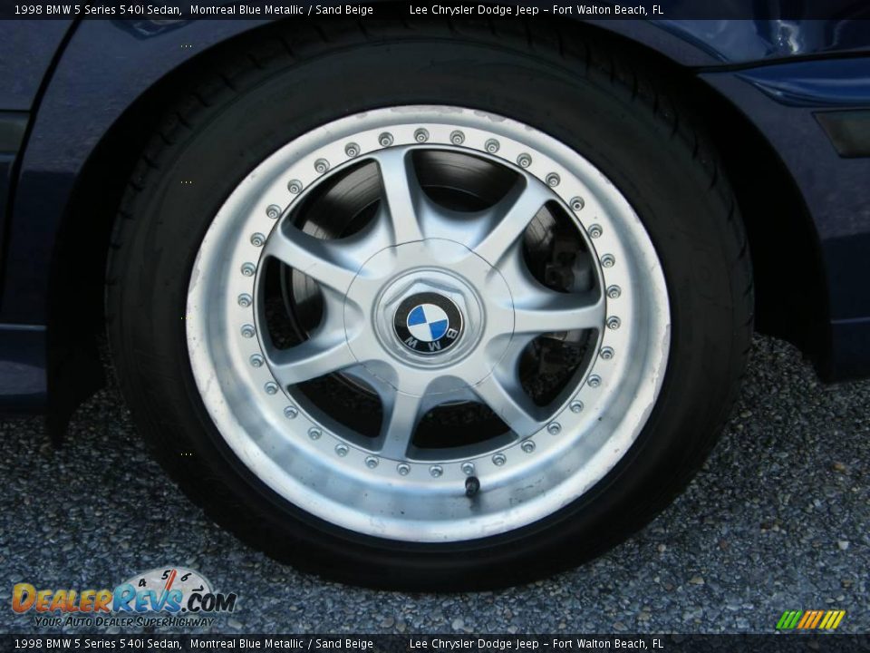 1998 BMW 5 Series 540i Sedan Montreal Blue Metallic / Sand Beige Photo #11