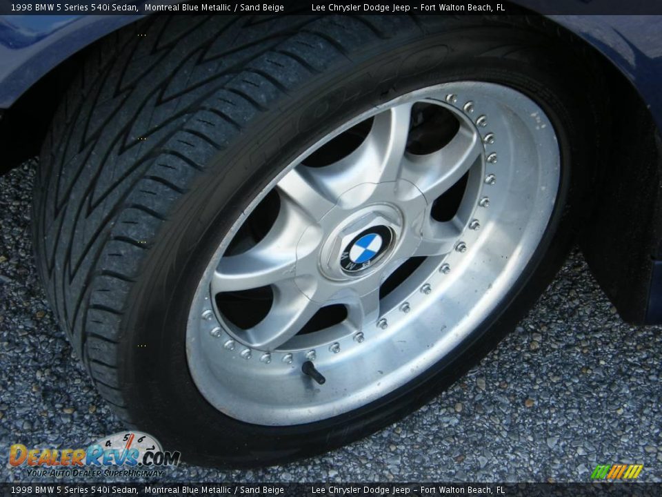 1998 BMW 5 Series 540i Sedan Montreal Blue Metallic / Sand Beige Photo #12