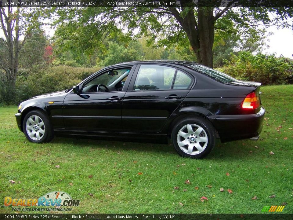 2004 BMW 3 Series 325xi Sedan Jet Black / Black Photo #4