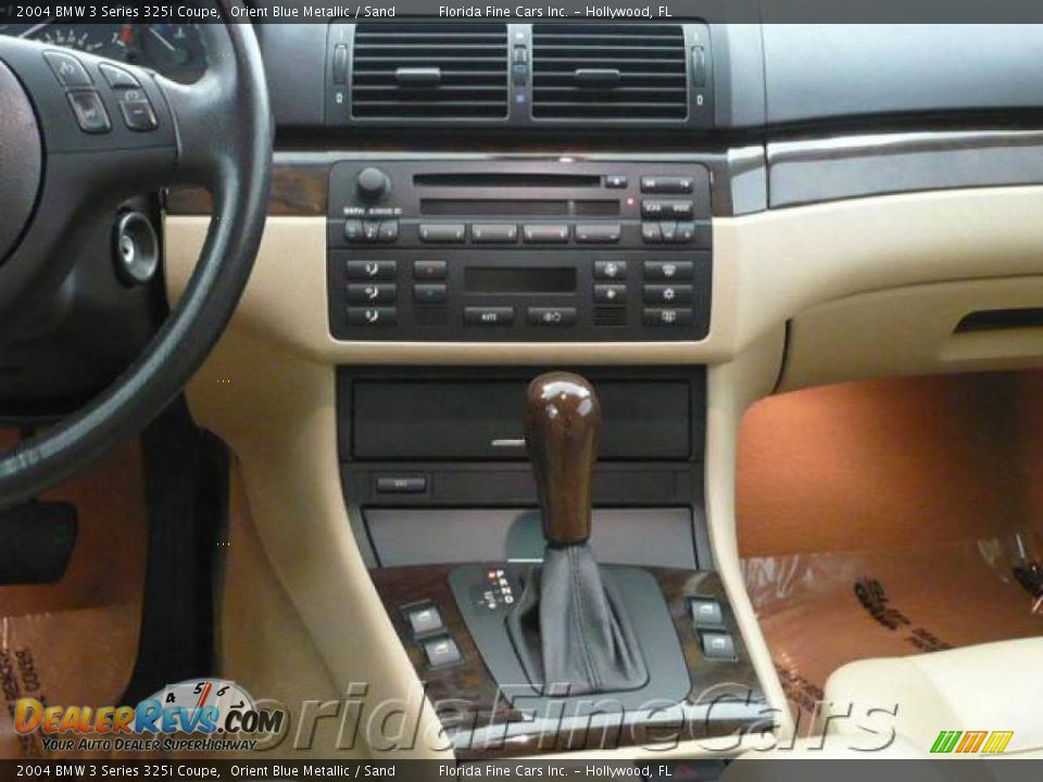 2004 BMW 3 Series 325i Coupe Orient Blue Metallic / Sand Photo #16