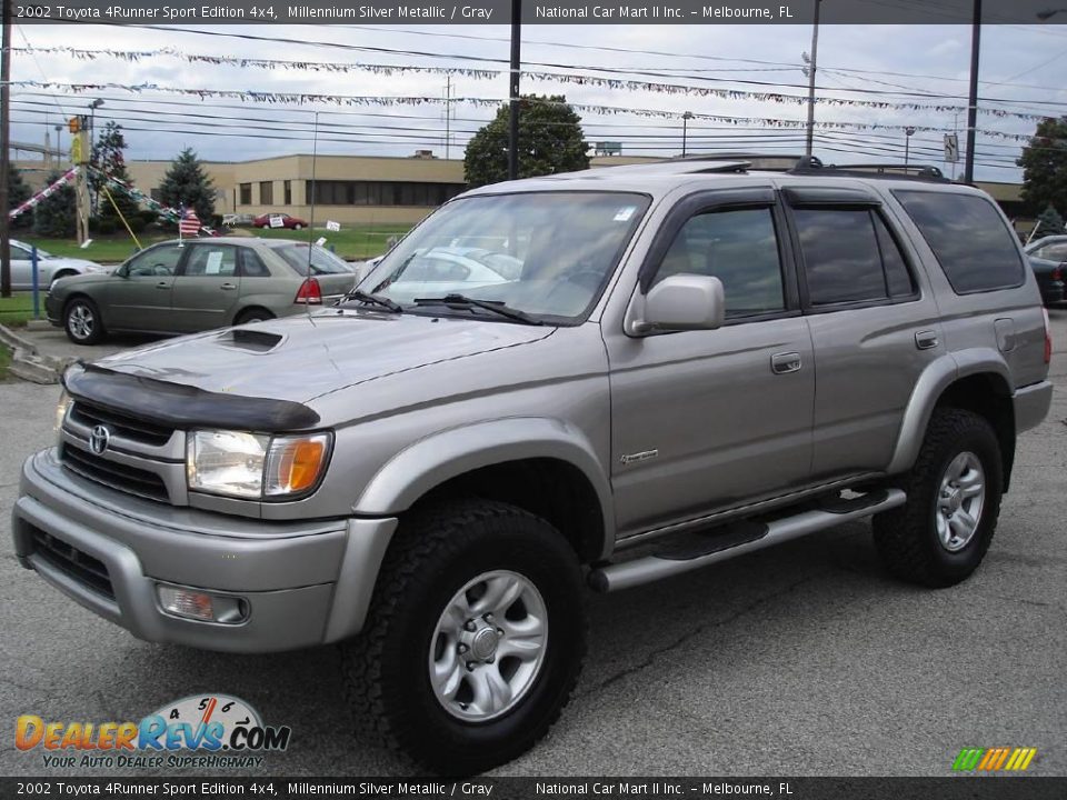 2002 Toyota 4Runner Sport Edition 4x4 Millennium Silver Metallic / Gray Photo #1