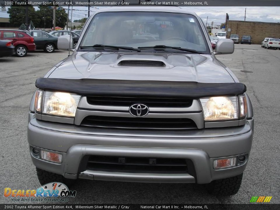 2002 Toyota 4Runner Sport Edition 4x4 Millennium Silver Metallic / Gray Photo #3