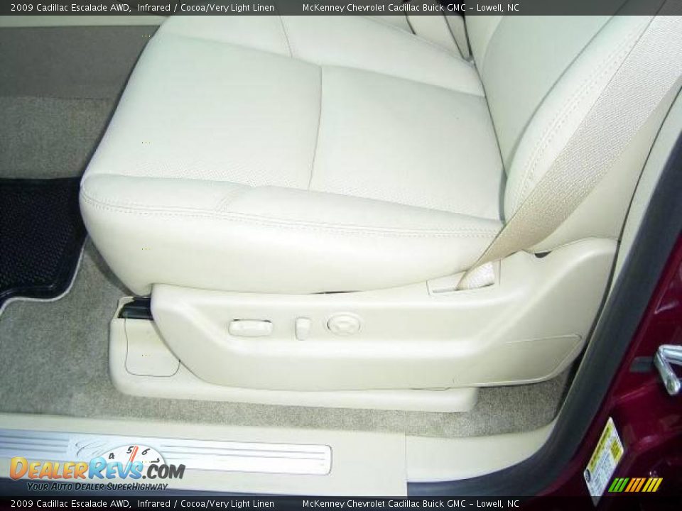 2009 Cadillac Escalade AWD Infrared / Cocoa/Very Light Linen Photo #8