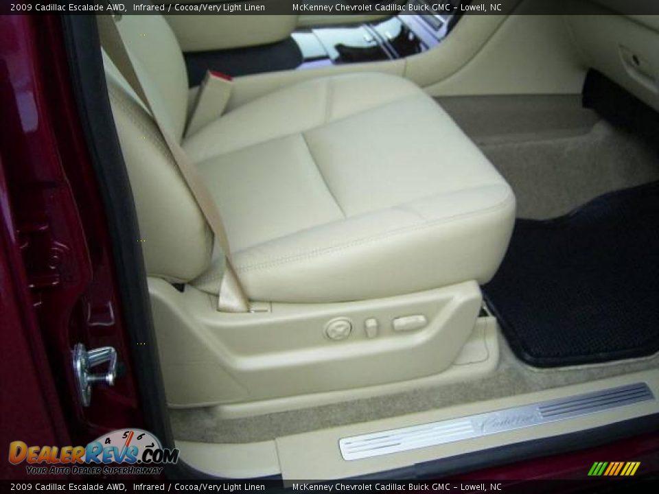 2009 Cadillac Escalade AWD Infrared / Cocoa/Very Light Linen Photo #13