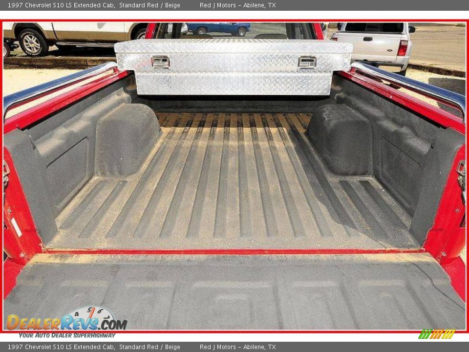 1997 Chevrolet S10 LS Extended Cab Standard Red / Beige Photo #5