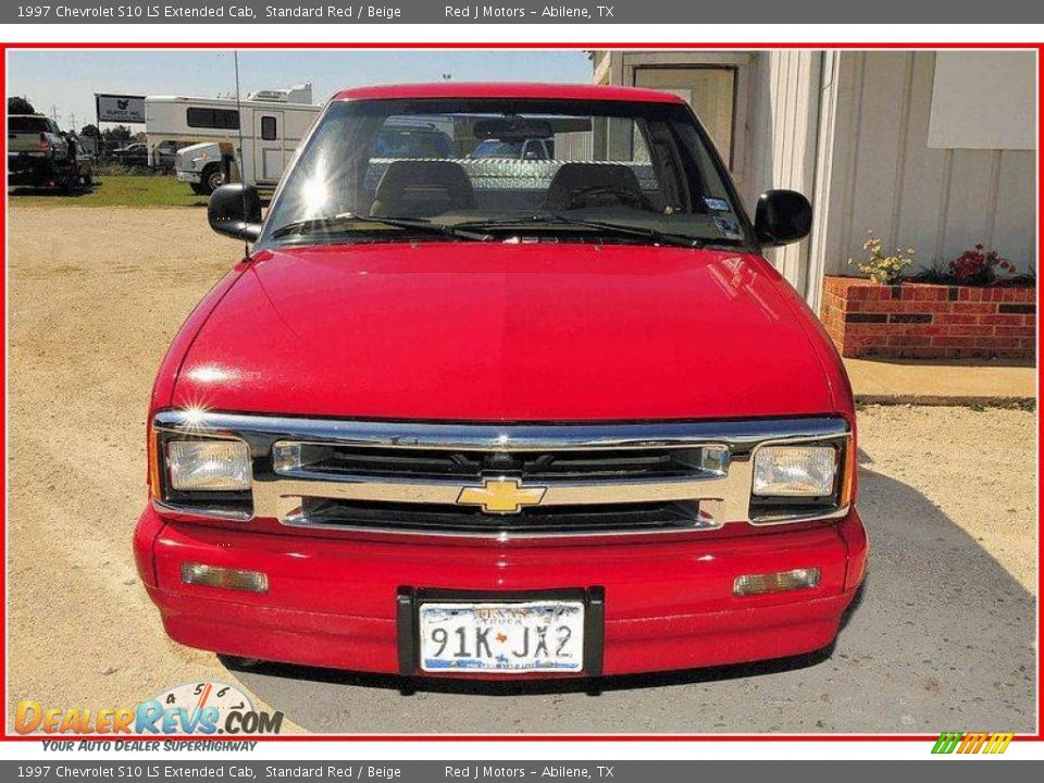 1997 Chevrolet S10 LS Extended Cab Standard Red / Beige Photo #9