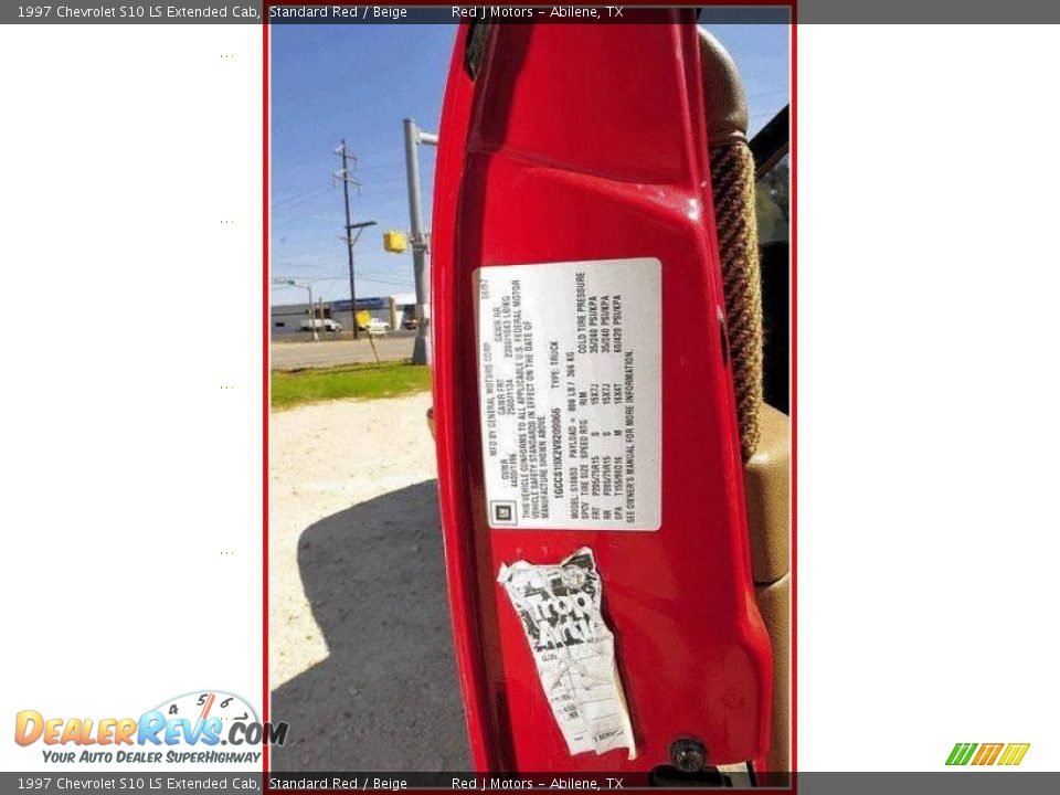 1997 Chevrolet S10 LS Extended Cab Standard Red / Beige Photo #17
