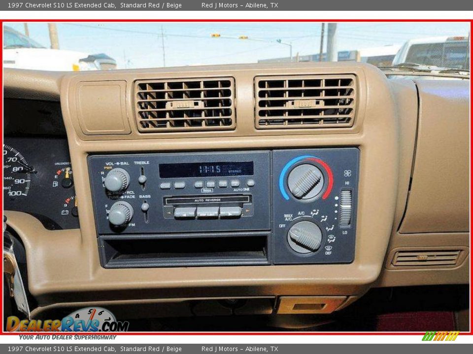 1997 Chevrolet S10 LS Extended Cab Standard Red / Beige Photo #25