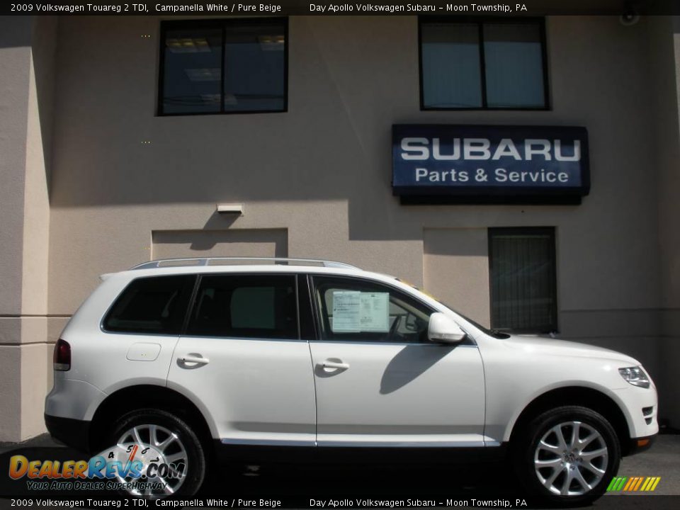 2009 Volkswagen Touareg 2 TDI Campanella White / Pure Beige Photo #5