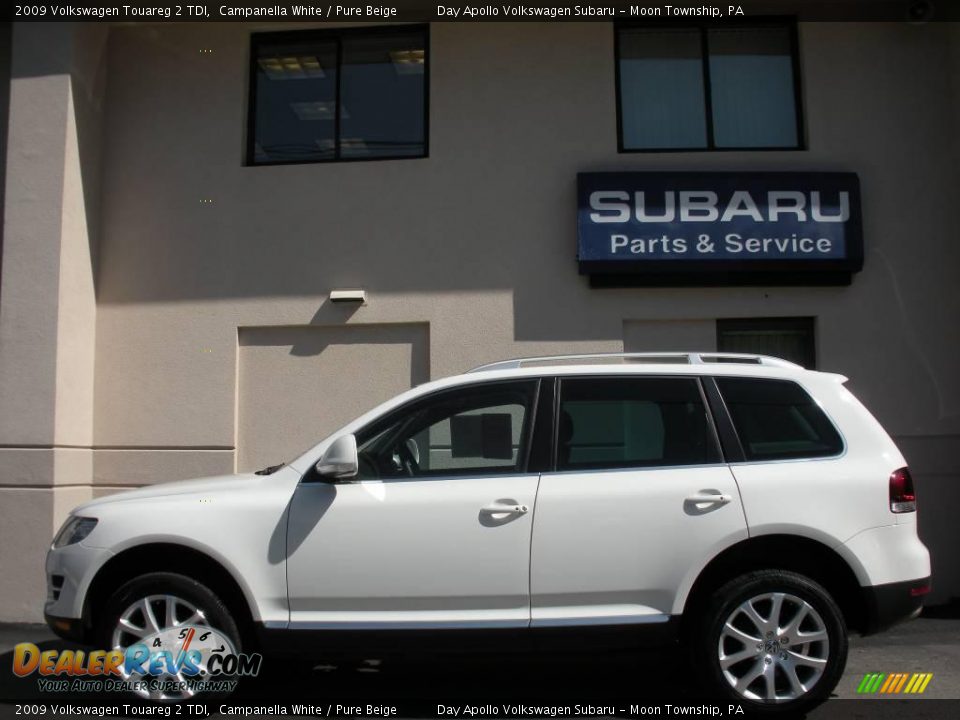 2009 Volkswagen Touareg 2 TDI Campanella White / Pure Beige Photo #6
