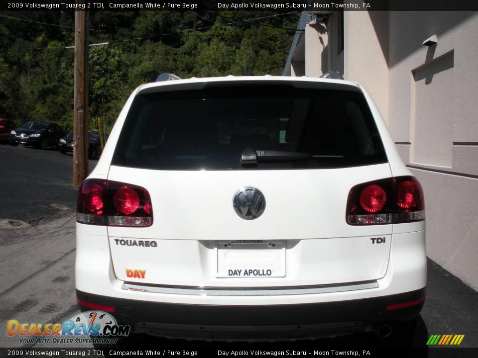 2009 Volkswagen Touareg 2 TDI Campanella White / Pure Beige Photo #8