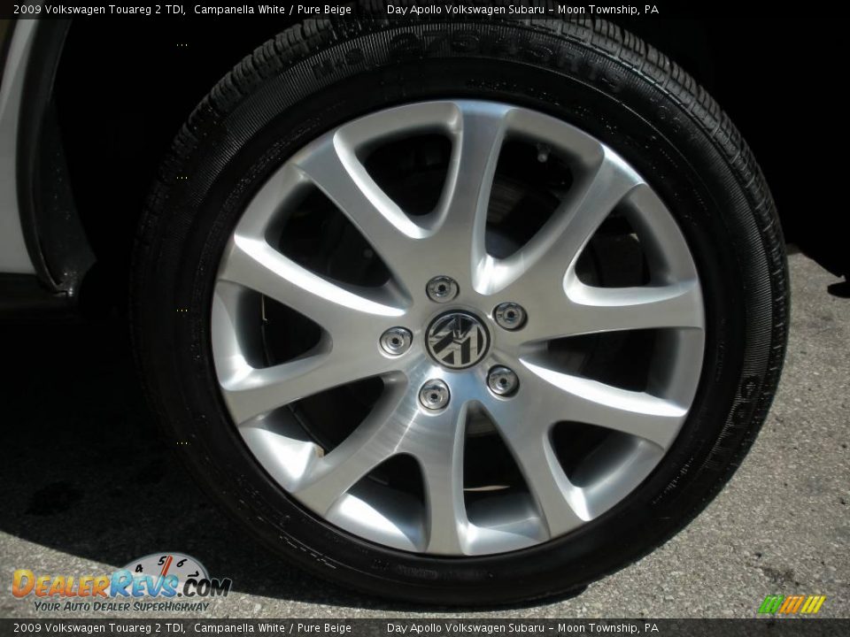 2009 Volkswagen Touareg 2 TDI Campanella White / Pure Beige Photo #19