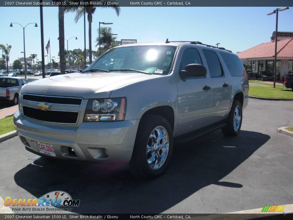 2007 Chevrolet Suburban 1500 LS Silver Birch Metallic / Ebony Photo #3