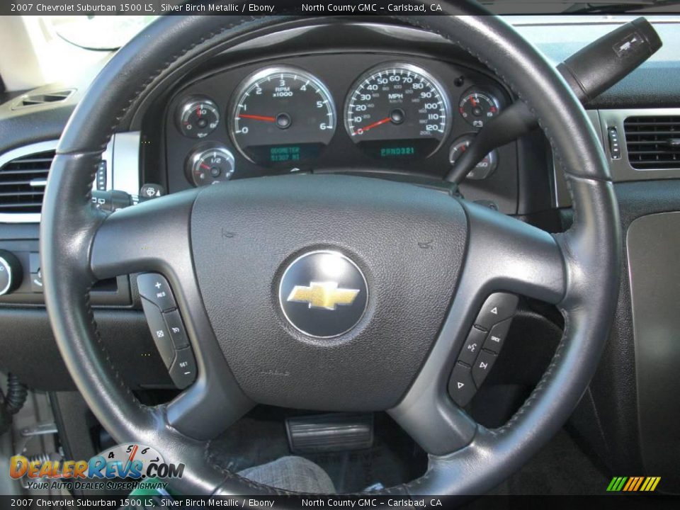 2007 Chevrolet Suburban 1500 LS Silver Birch Metallic / Ebony Photo #20