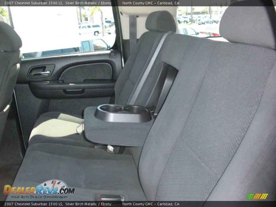 2007 Chevrolet Suburban 1500 LS Silver Birch Metallic / Ebony Photo #28