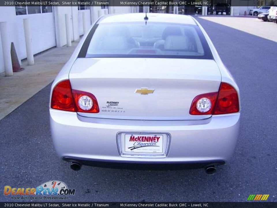 2010 Chevrolet Malibu LT Sedan Silver Ice Metallic / Titanium Photo #3
