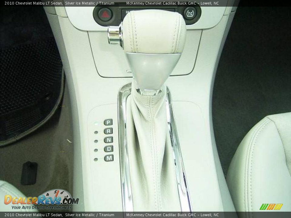 2010 Chevrolet Malibu LT Sedan Silver Ice Metallic / Titanium Photo #23