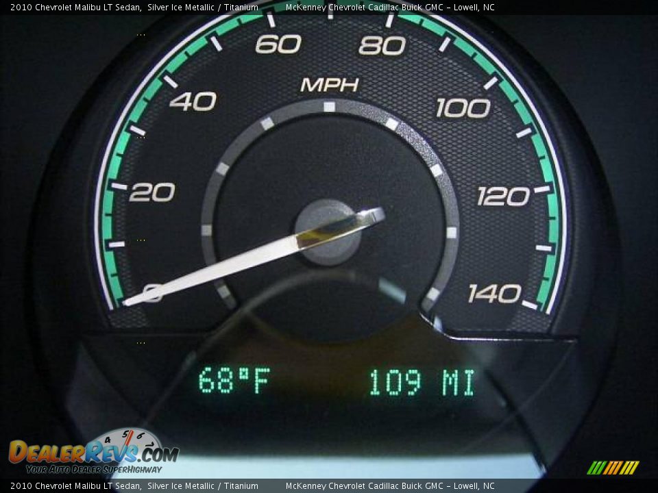 2010 Chevrolet Malibu LT Sedan Silver Ice Metallic / Titanium Photo #25