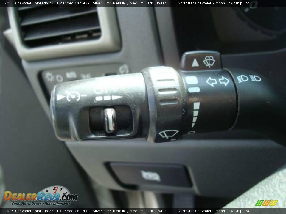 2005 Chevrolet Colorado Z71 Extended Cab 4x4 Silver Birch Metallic / Medium Dark Pewter Photo #17