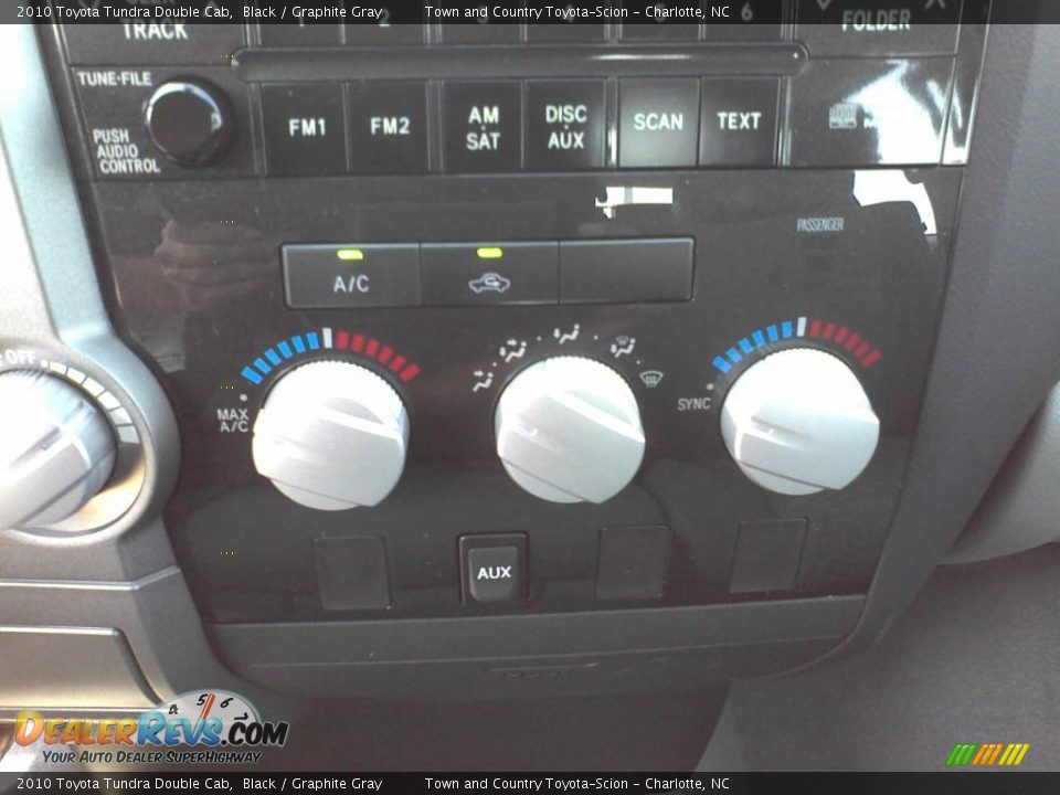2010 Toyota Tundra Double Cab Black / Graphite Gray Photo #9