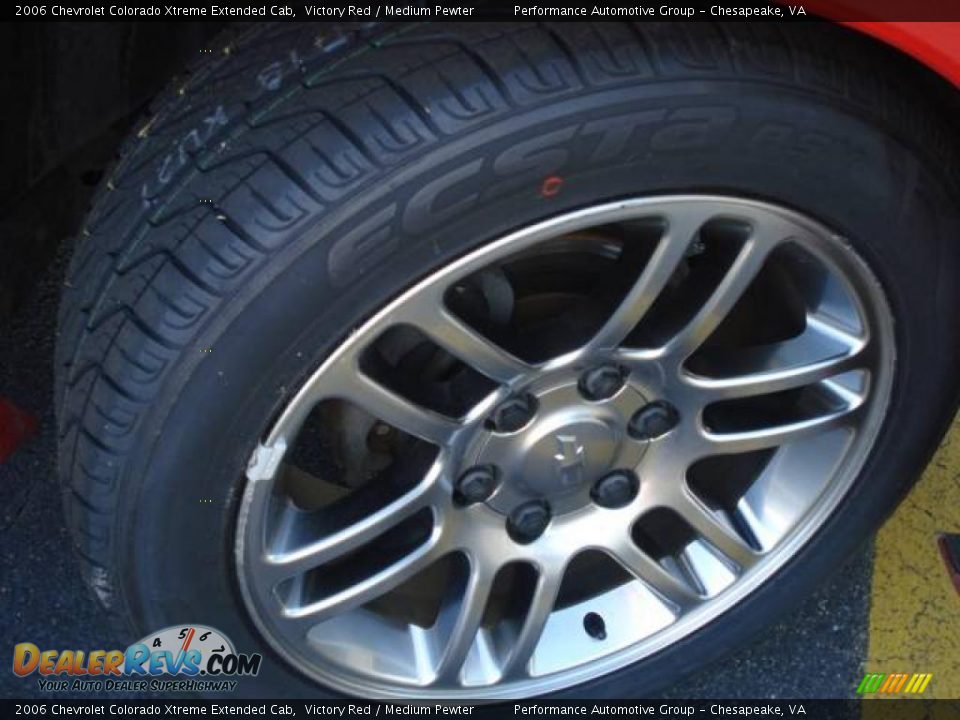 2006 Chevrolet Colorado Xtreme Extended Cab Victory Red / Medium Pewter Photo #28
