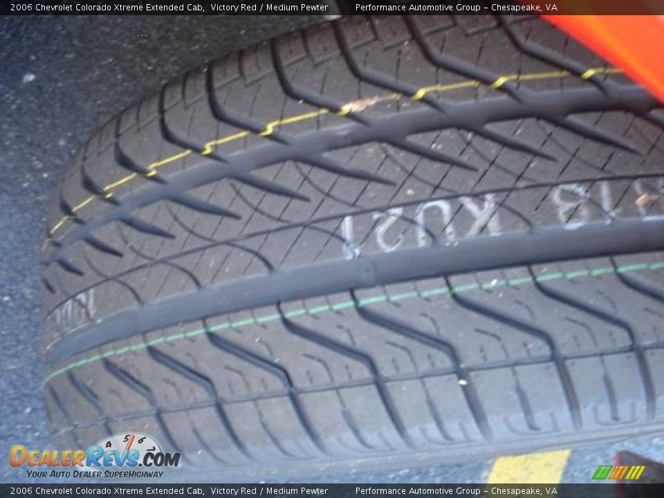 2006 Chevrolet Colorado Xtreme Extended Cab Victory Red / Medium Pewter Photo #29