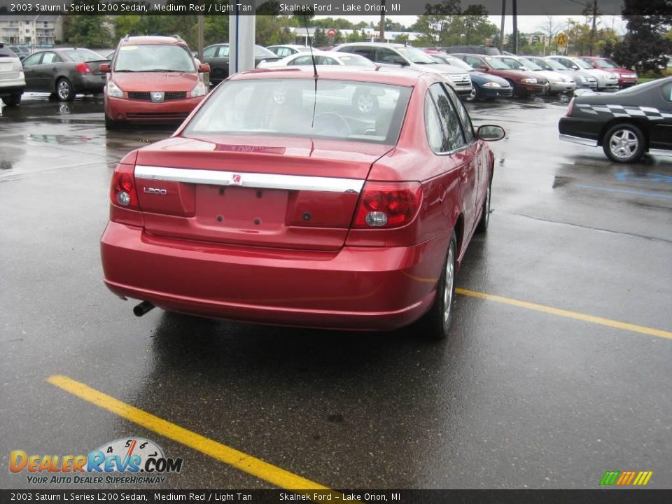 2003 Saturn L Series L200 Sedan Medium Red / Light Tan Photo #10