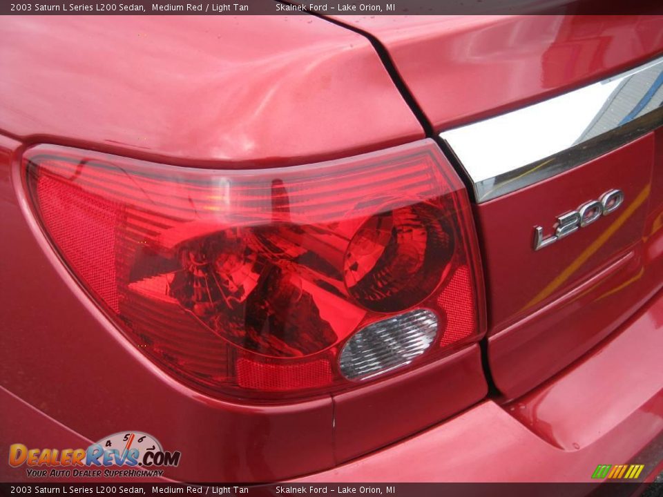 2003 Saturn L Series L200 Sedan Medium Red / Light Tan Photo #15