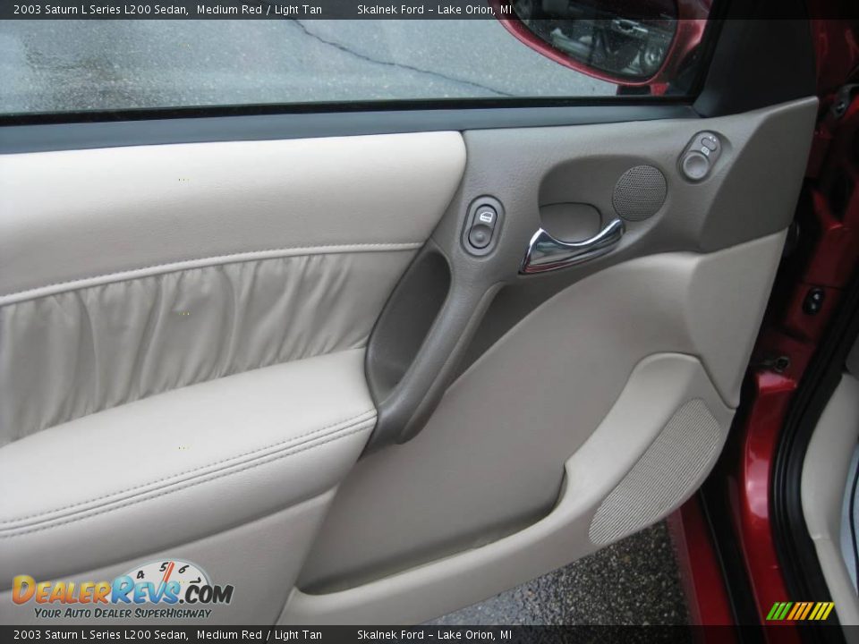 2003 Saturn L Series L200 Sedan Medium Red / Light Tan Photo #22