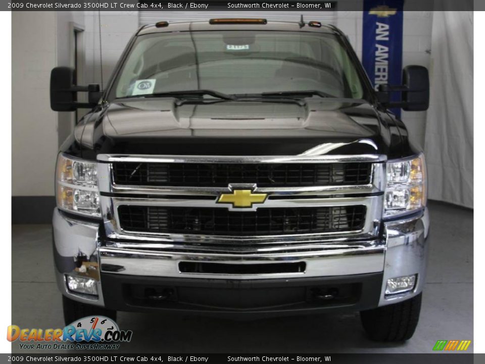 2009 Chevrolet Silverado 3500HD LT Crew Cab 4x4 Black / Ebony Photo #2