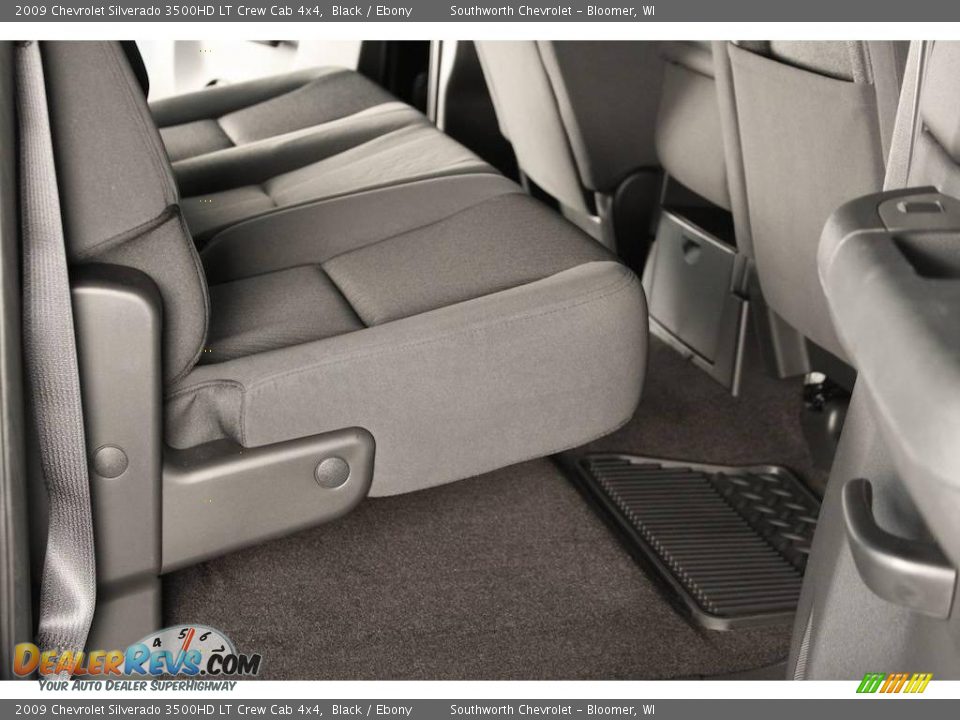2009 Chevrolet Silverado 3500HD LT Crew Cab 4x4 Black / Ebony Photo #5