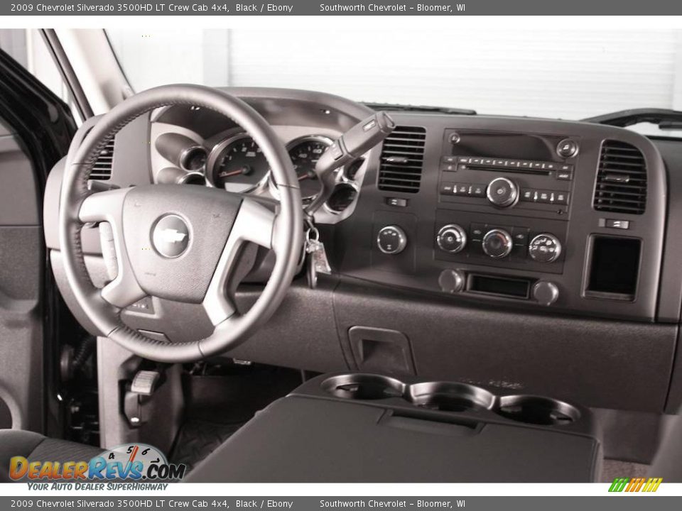 2009 Chevrolet Silverado 3500HD LT Crew Cab 4x4 Black / Ebony Photo #6