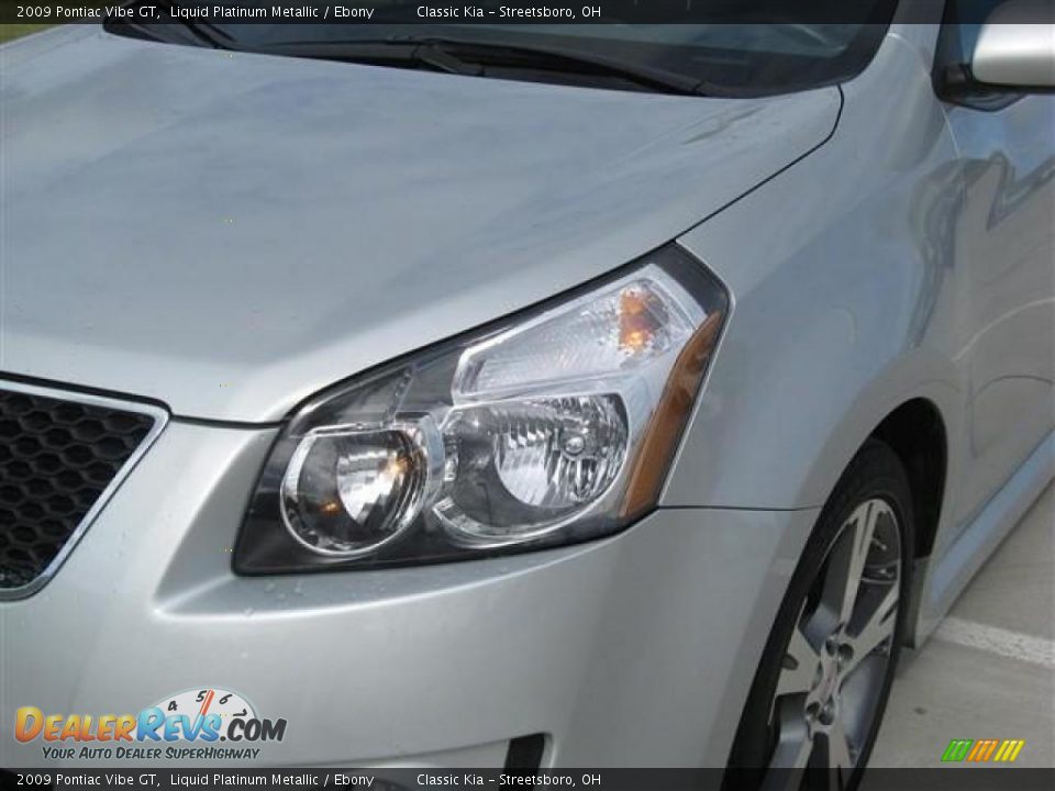 2009 Pontiac Vibe GT Liquid Platinum Metallic / Ebony Photo #7