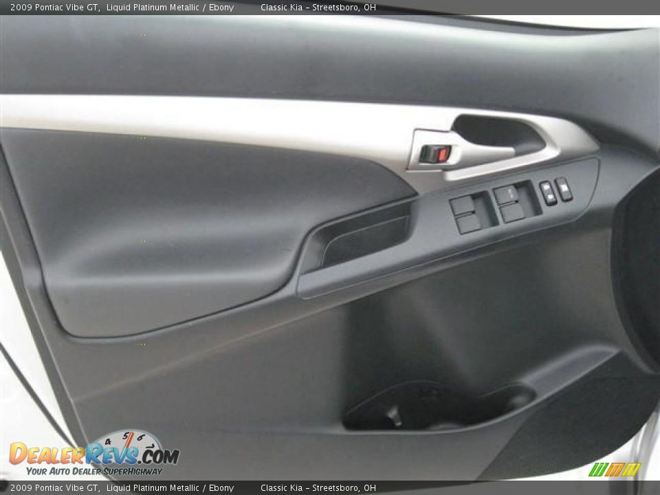 2009 Pontiac Vibe GT Liquid Platinum Metallic / Ebony Photo #19